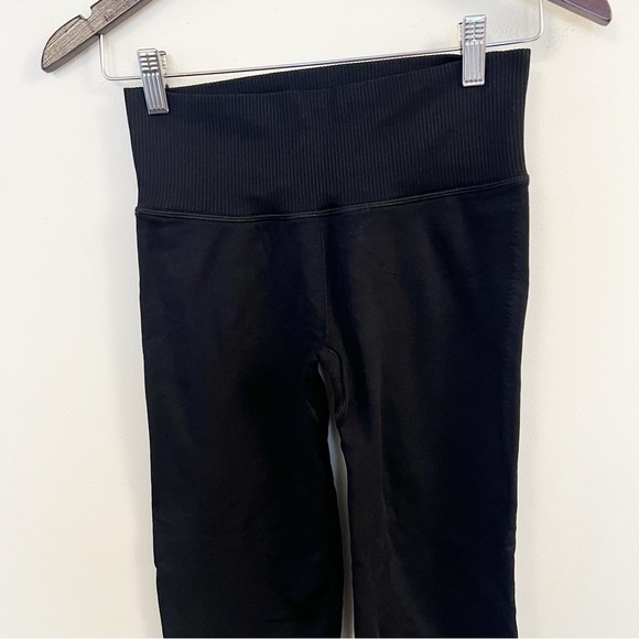 Dascha Tatiana Black Seamless Leggings NEW Size M/L Athletic Yoga Tights - Picture 2 of 9